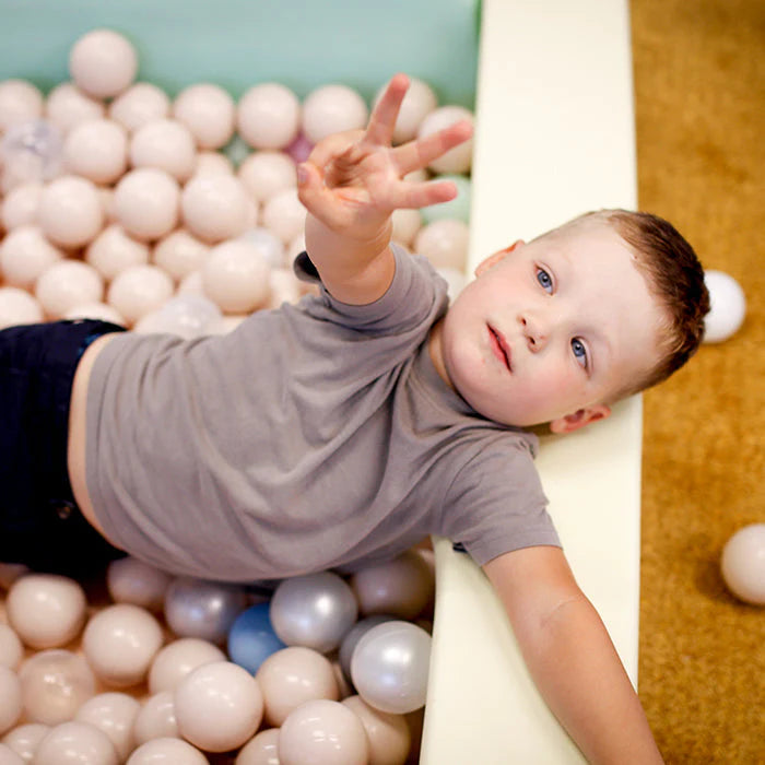 IGLU - Soft Play Ball Pit - Swanky Boutique