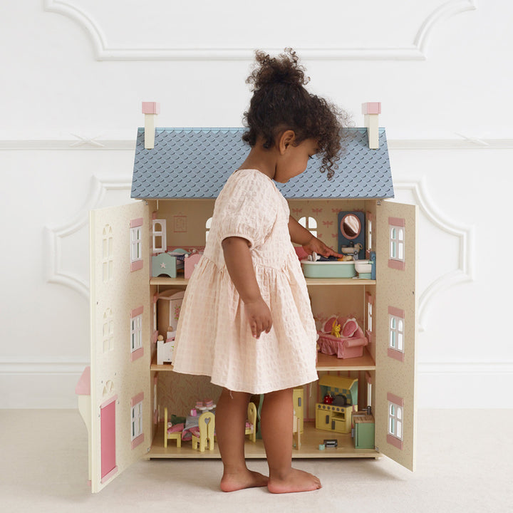 Cherry Tree Hall Wooden Dolls House Swanky Boutique